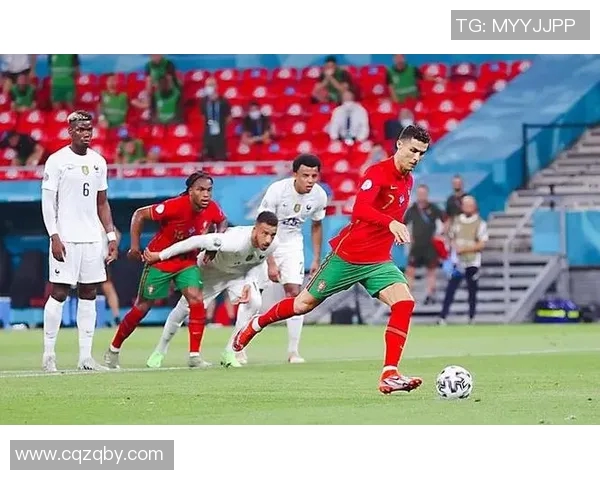 重庆足球队以62分稳居杯赛积分榜首位展现强劲实力